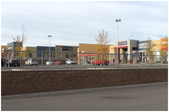 Shopping Centre Retaining Wall with Railing